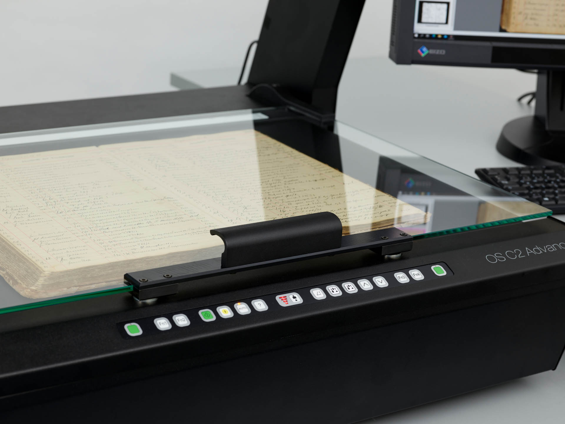 Glass plate on the OS C2 Book Scanner