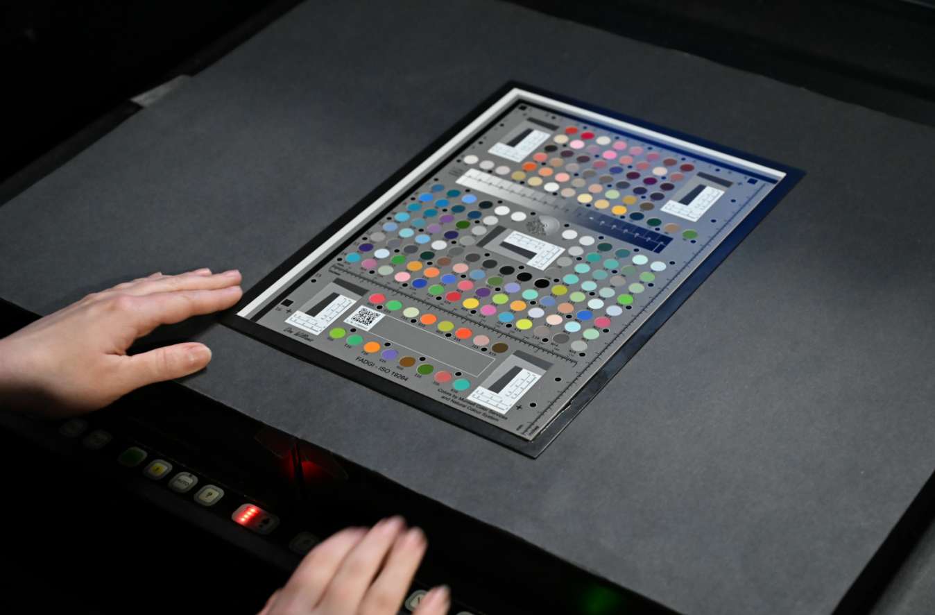 Digitization scanners and equipment